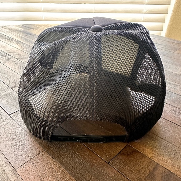 Nourish Hanalei Trucker Hat. Snap back - Picture 3 of 4